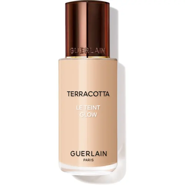 GUERLAIN GUERLAIN Terracotta Le Teint Glow течен озаряващ фон дьо тен за естествен вид цвят 1,5N Neutral 35 мл.