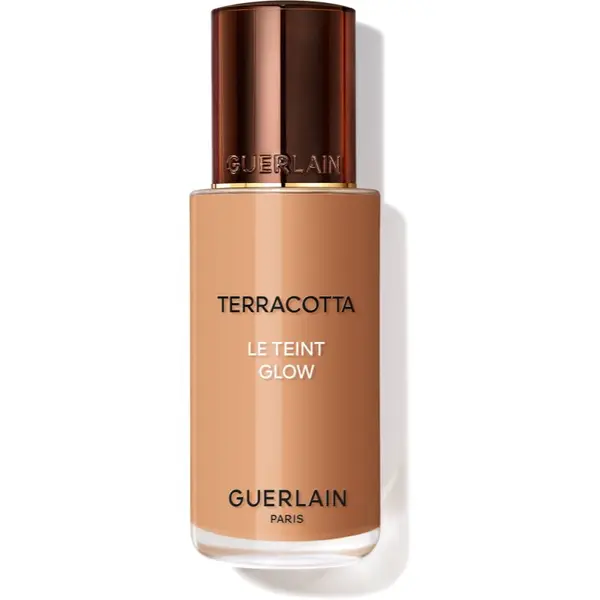 GUERLAIN GUERLAIN Terracotta Le Teint Glow течен озаряващ фон дьо тен за естествен вид цвят 4,5W Warm 35 мл.