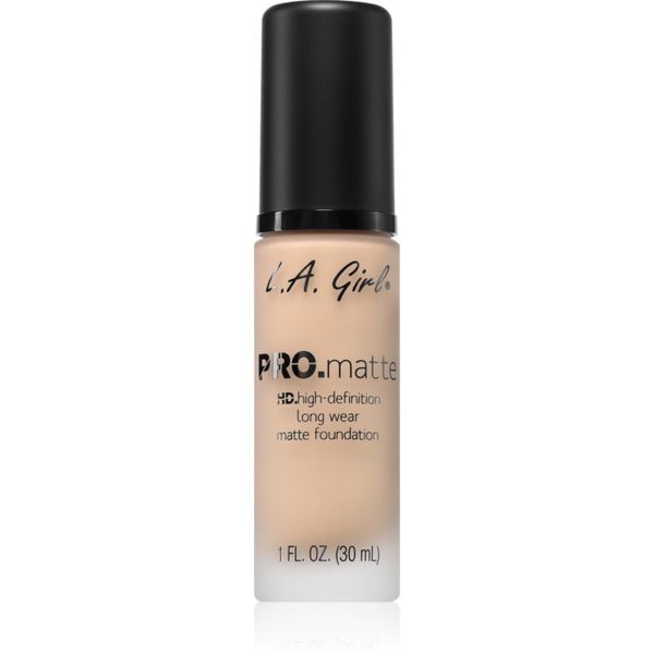 L.A. Girl Cosmetics L.A. Girl Cosmetics PRO. Matte HD дълготраен фон дьо тен с матиращ ефект цвят Beige 30 мл.