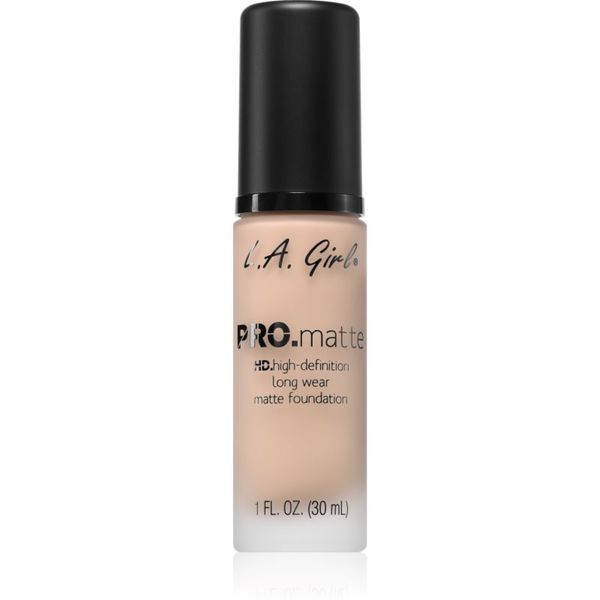 L.A. Girl Cosmetics L.A. Girl Cosmetics PRO. Matte HD дълготраен фон дьо тен с матиращ ефект цвят Natural 30 мл.