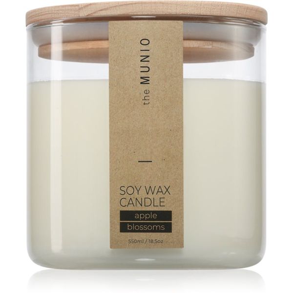 The Munio The Munio Apple Blossom ароматна свещ с дървен фитил 550 мл.