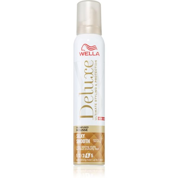 Wella Wella Deluxe Silky Smooth пяна втвърдител с подхранващ ефект 200 мл.