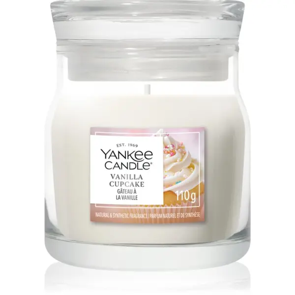 Yankee Candle Yankee Candle Vanilla Cupcake ароматна свещ Signature 110 гр.