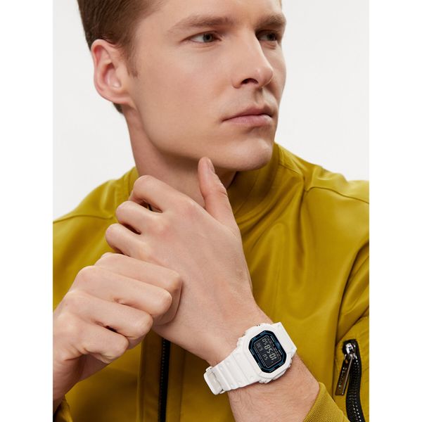 G-Shock Часовник G-Shock DW-B5600SF-7ER White/White