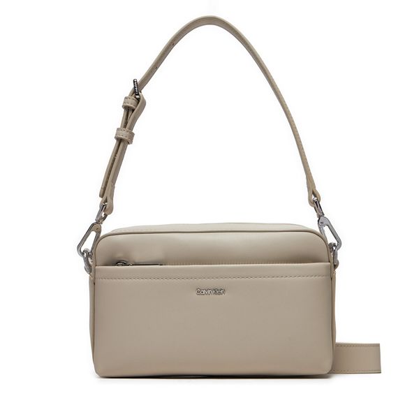 Calvin Klein Дамска чанта Calvin Klein Ck Must Convertible Camera Bag K60K612280 Бежов