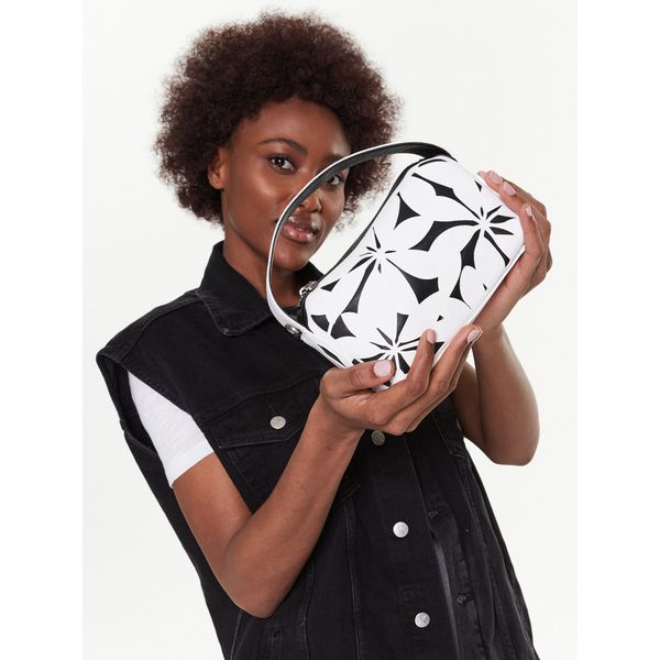 Desigual Дамска чанта Desigual 23SAXPA0 1001