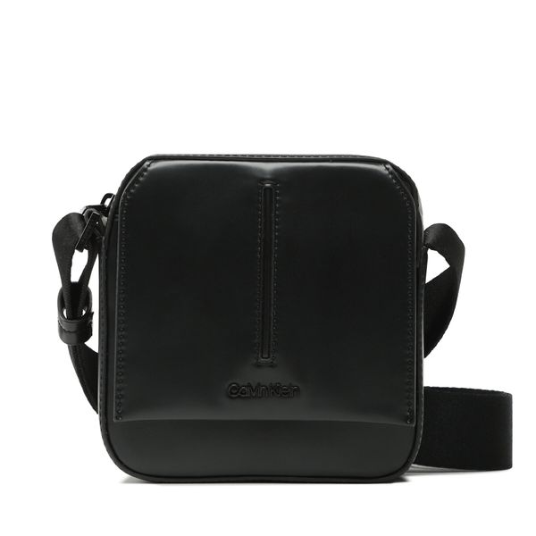 Calvin Klein Мъжка чантичка Calvin Klein Ck Median Cube Reporter K50K510251 BAX