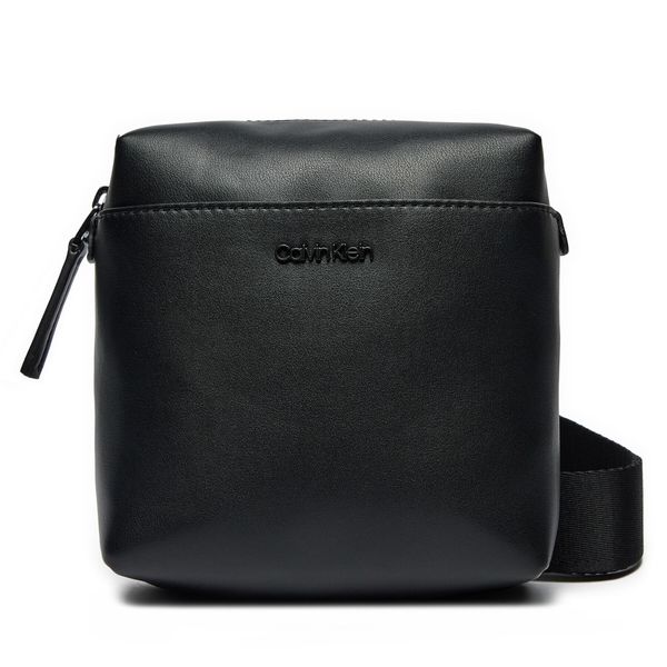 Calvin Klein Мъжка чантичка Calvin Klein Clean Essential Cube Reporter K50K512183 Черен