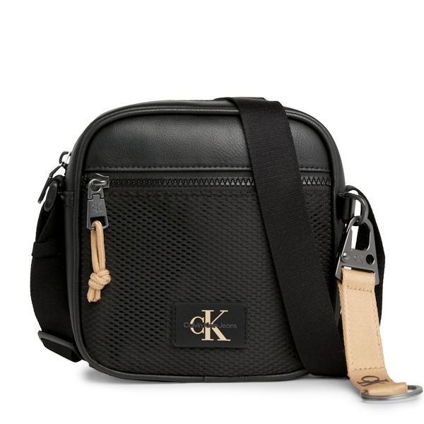Calvin Klein Jeans Мъжка чантичка Calvin Klein Jeans Tagged Square Camera Bag18 K50K511779 Black BEH