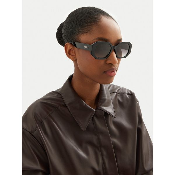 Furla Слънчеви очила Furla Sunglasses WD00119-A.0116-O600-4-401-20-BD-D Черен
