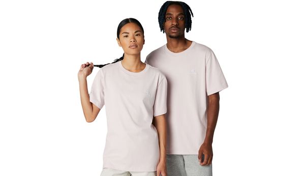 Converse Converse Go-To Embroidered Star Chevron Standard Fit T-Shirt