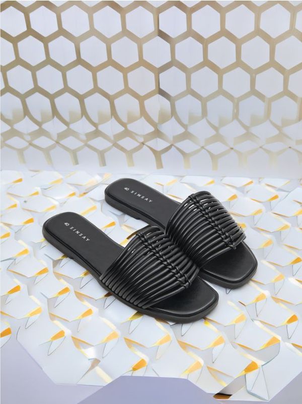 Sinsay Sinsay - Чехли - черeн