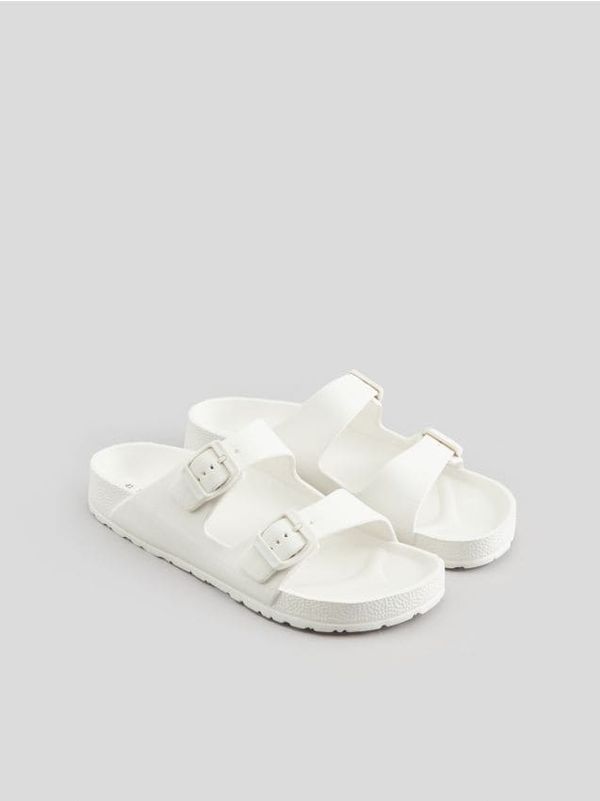 Sinsay Sinsay - Чехли - кремав