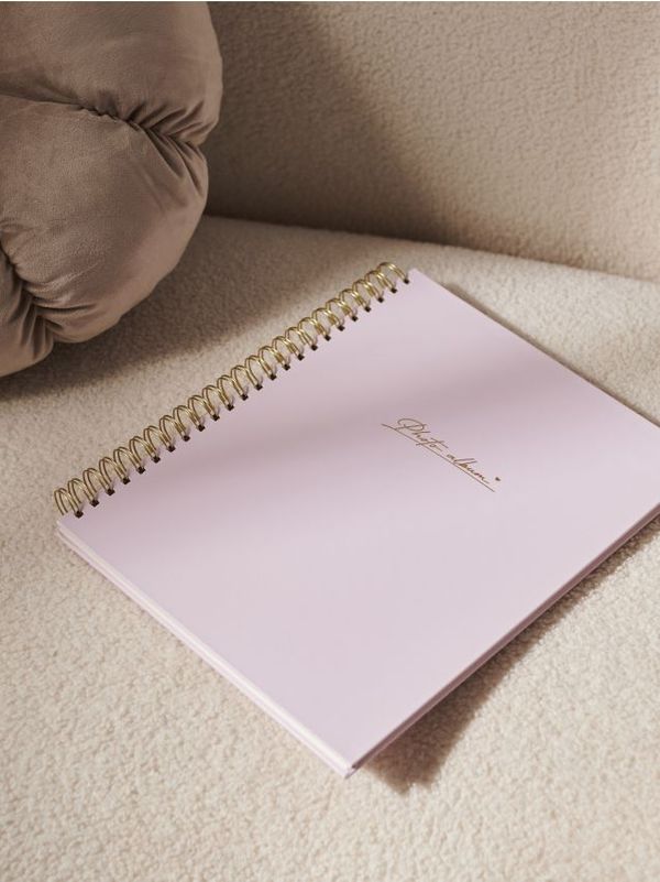 Sinsay Sinsay - Фотоалбум - пастелнорозово