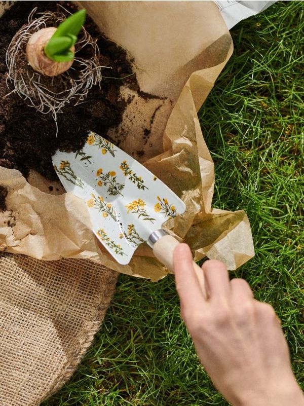 Sinsay Sinsay - Градинска лопатка - светложълто