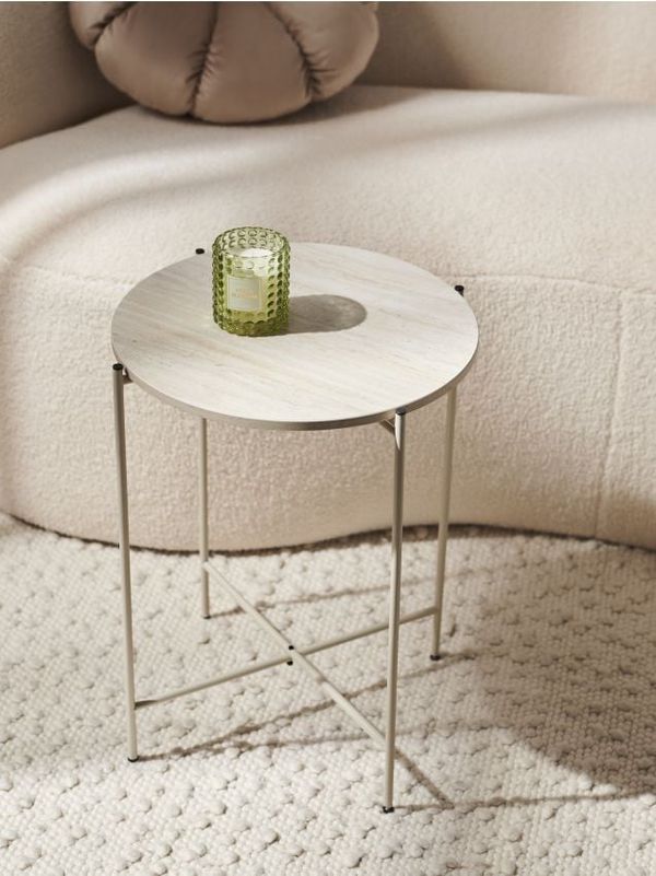 Sinsay Sinsay - Маса - бежово