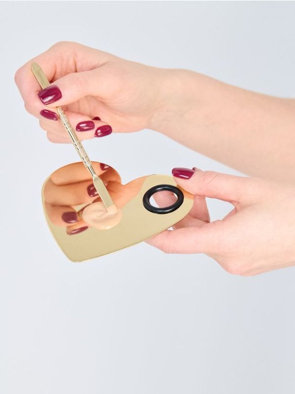 Sinsay Sinsay - Палитра за смесване на фон дьо тен - златно