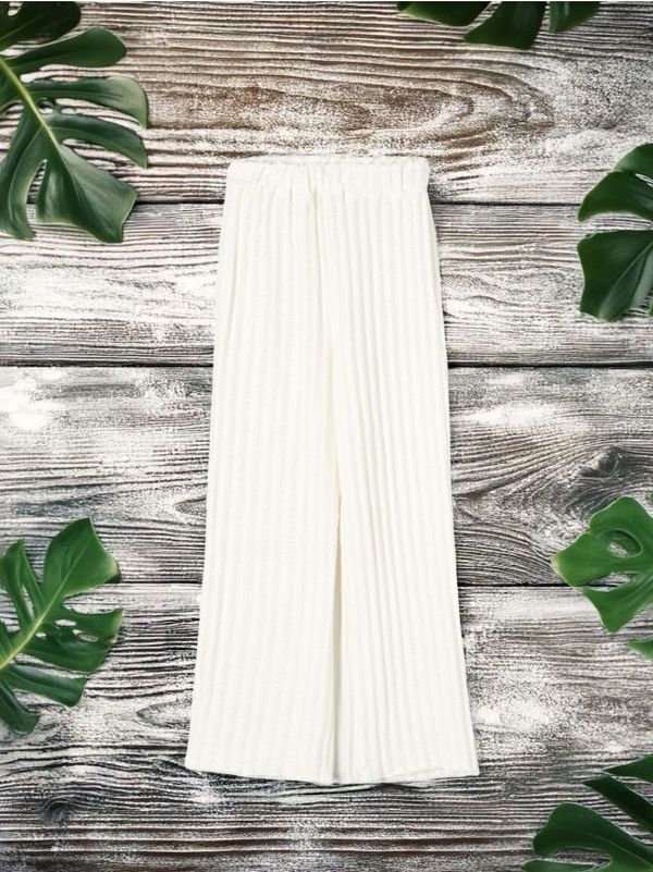 Sinsay Sinsay - Панталон - кремав