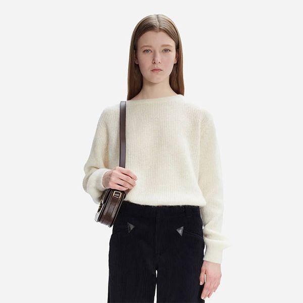 A.P.C. A.P.C. Pull Christy WOAOH-F23147 OFF WHITE