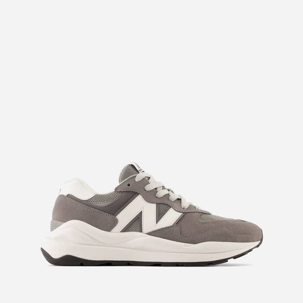 New Balance Мъжки обувки кецове New Balance M5740VPB