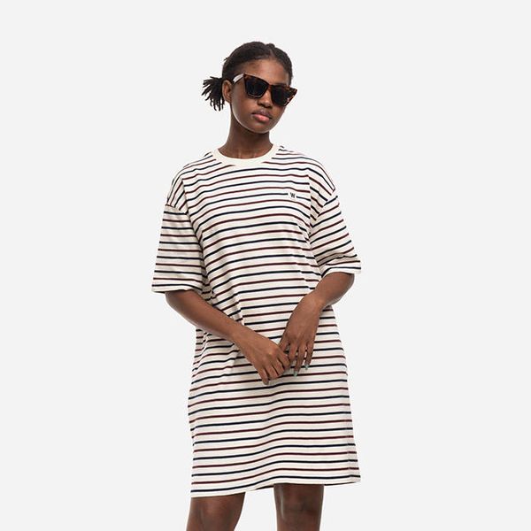 Wood Wood Рокля Wood Wood 0 10231102-2323 0-0 / Бордо