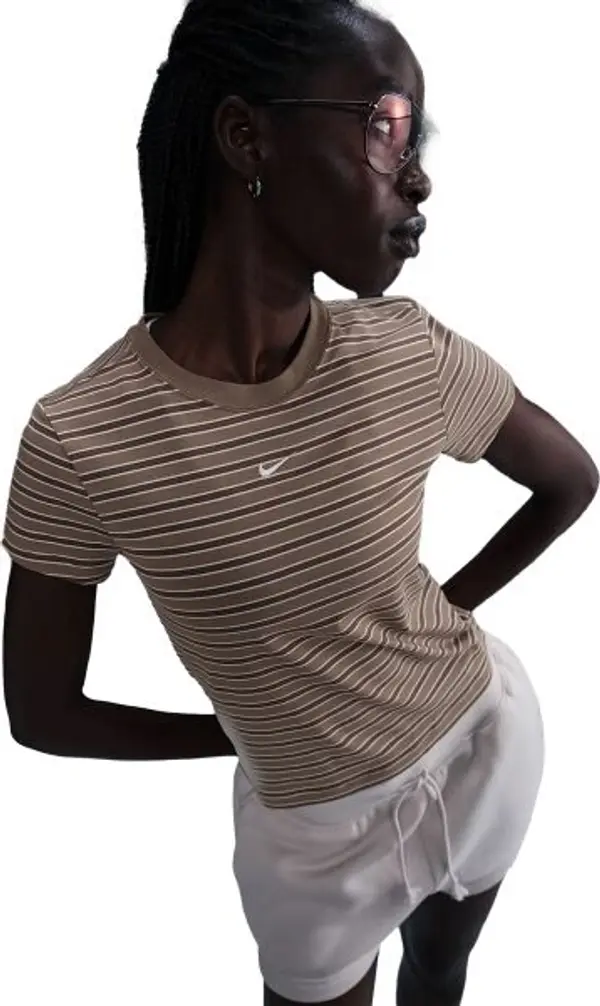 Nike Nike SPORTSWEAR CHILL KNIT Дамска тениска, кафяво, размер