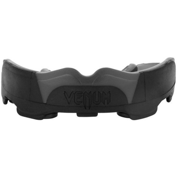 Venum Venum PREDATOR MOUTHGUARD Протектор за уста, черно, размер