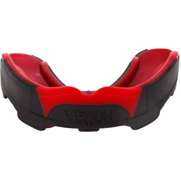 Venum Venum PREDATOR MOUTHGUARD Протектор за зъбите, червено, размер