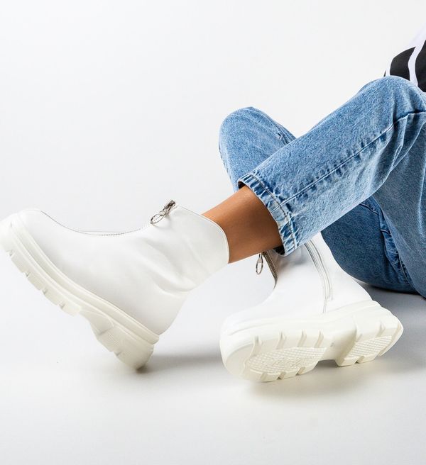 Mei Боти Abdur Бели