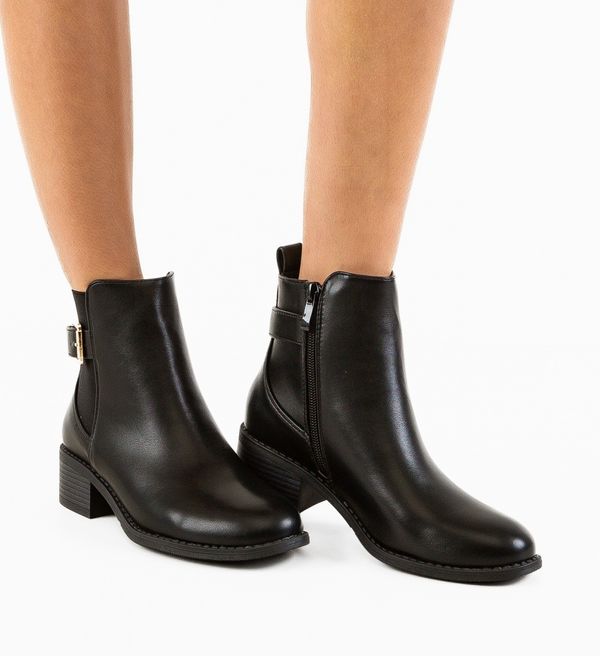 Ali Боти Andil Черни