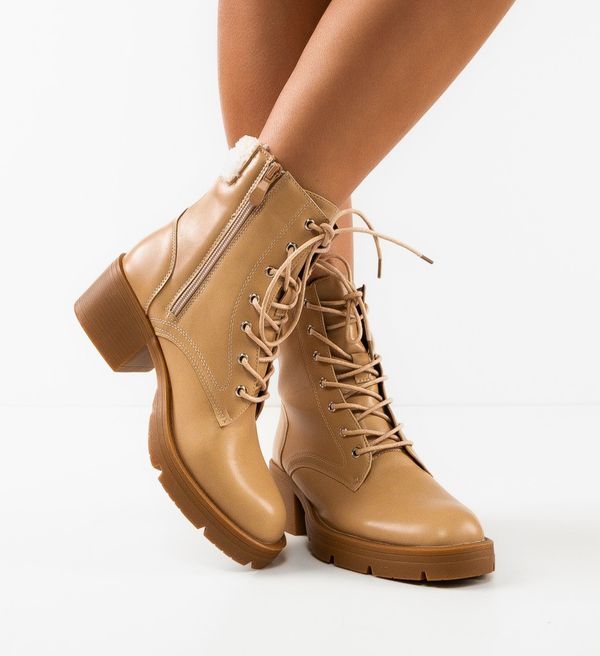 Botinelli Боти Bella Бежов