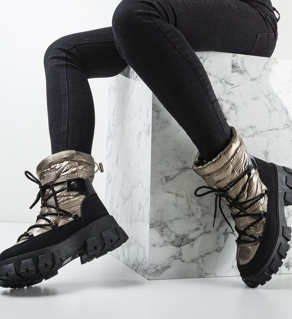 Botinelli Боти Burg Черни