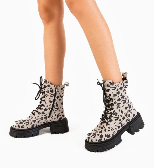 Mei Боти Carnac Бежов