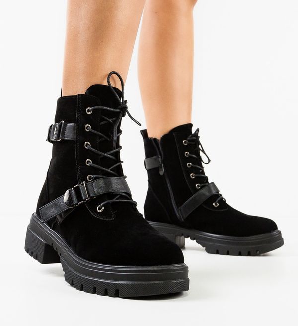 Hebe Боти Choper Черни