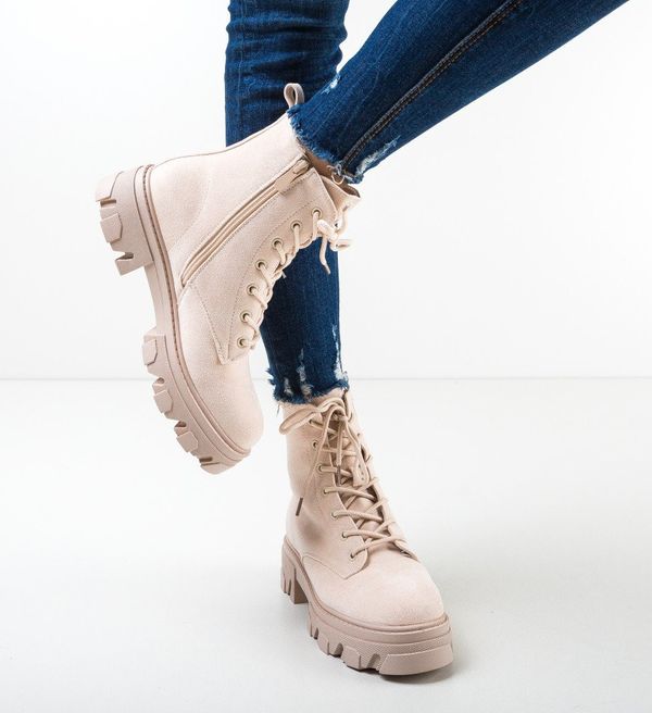 Botinelli Боти Daer Бежов