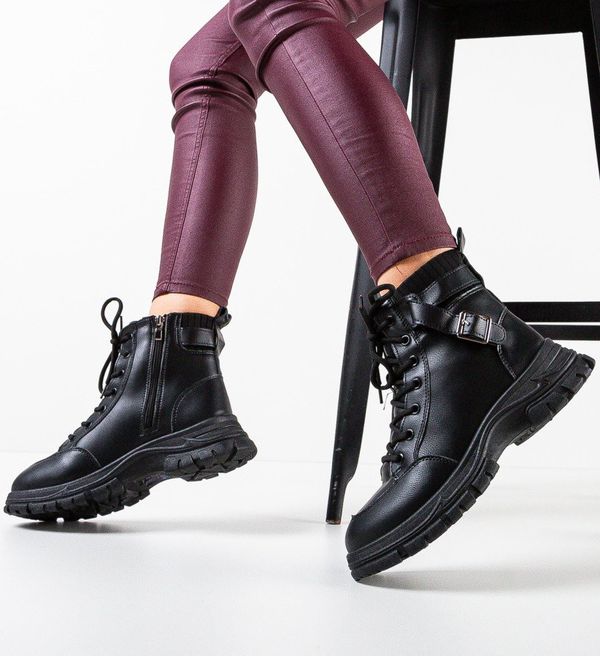 Mei Боти Dandes Черни