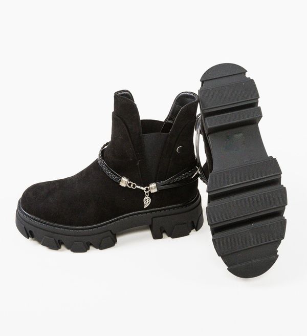 Ali Боти Davi Черни