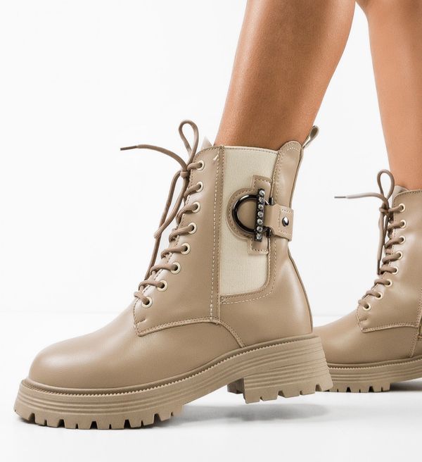 Udobni Боти Denyt Бежов