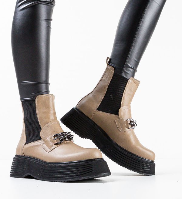 Akadia Боти Deylyan Каки