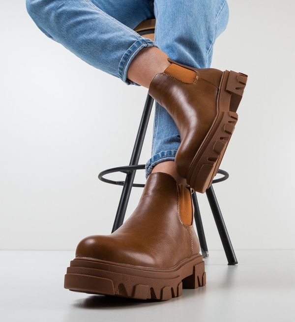 Mattar Боти Dolan Камел