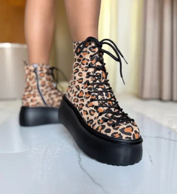 Mei Боти Drbyt Анимал принт