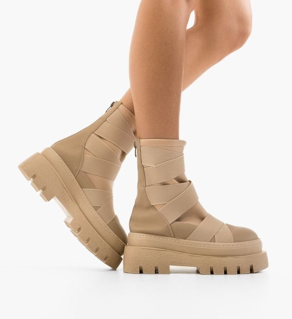 Wow Shoes Боти Eratomo Бежов