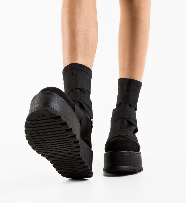 Wow Shoes Боти Eugenio Черни