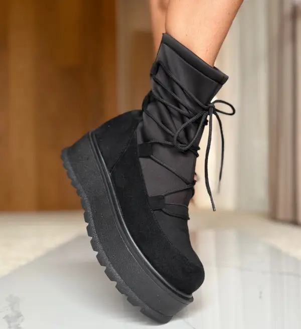 Wow Shoes Боти Gelyn Черни