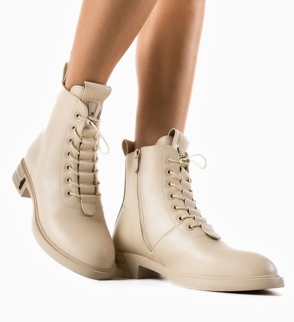 Zoha Боти Hadeya Бежов