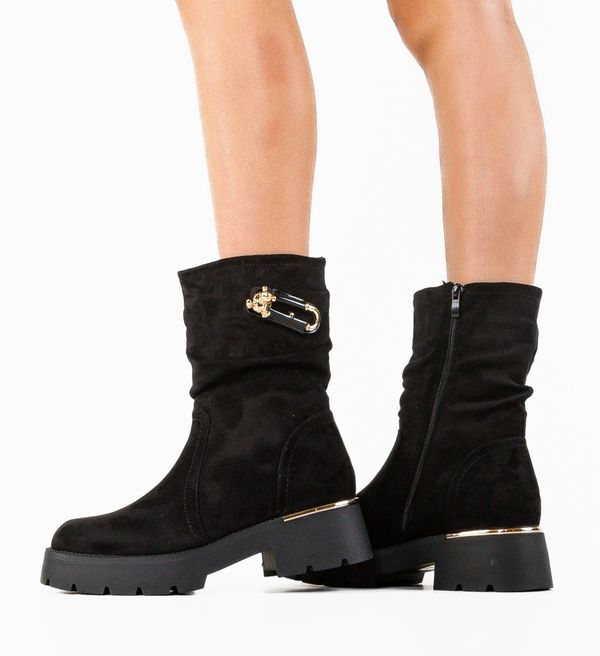 Lulux Боти Howe Черни