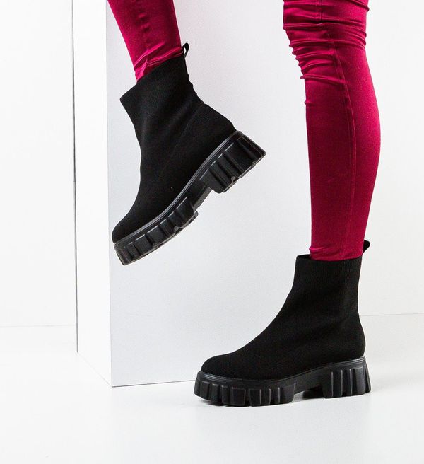 Mei Боти Idento Черни