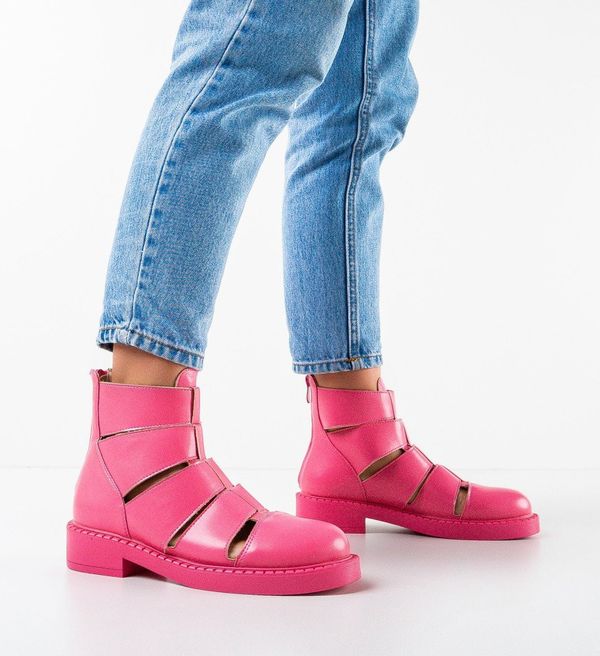 Ali Боти Iqrah Розов