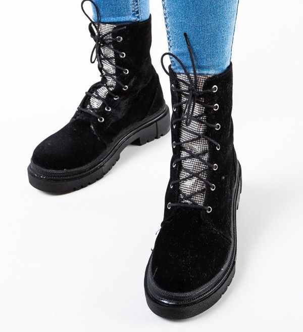 Exist Shoes Боти Irvine Черни