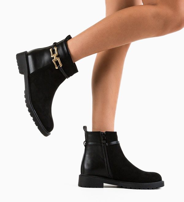 Ali Боти Janice Черни